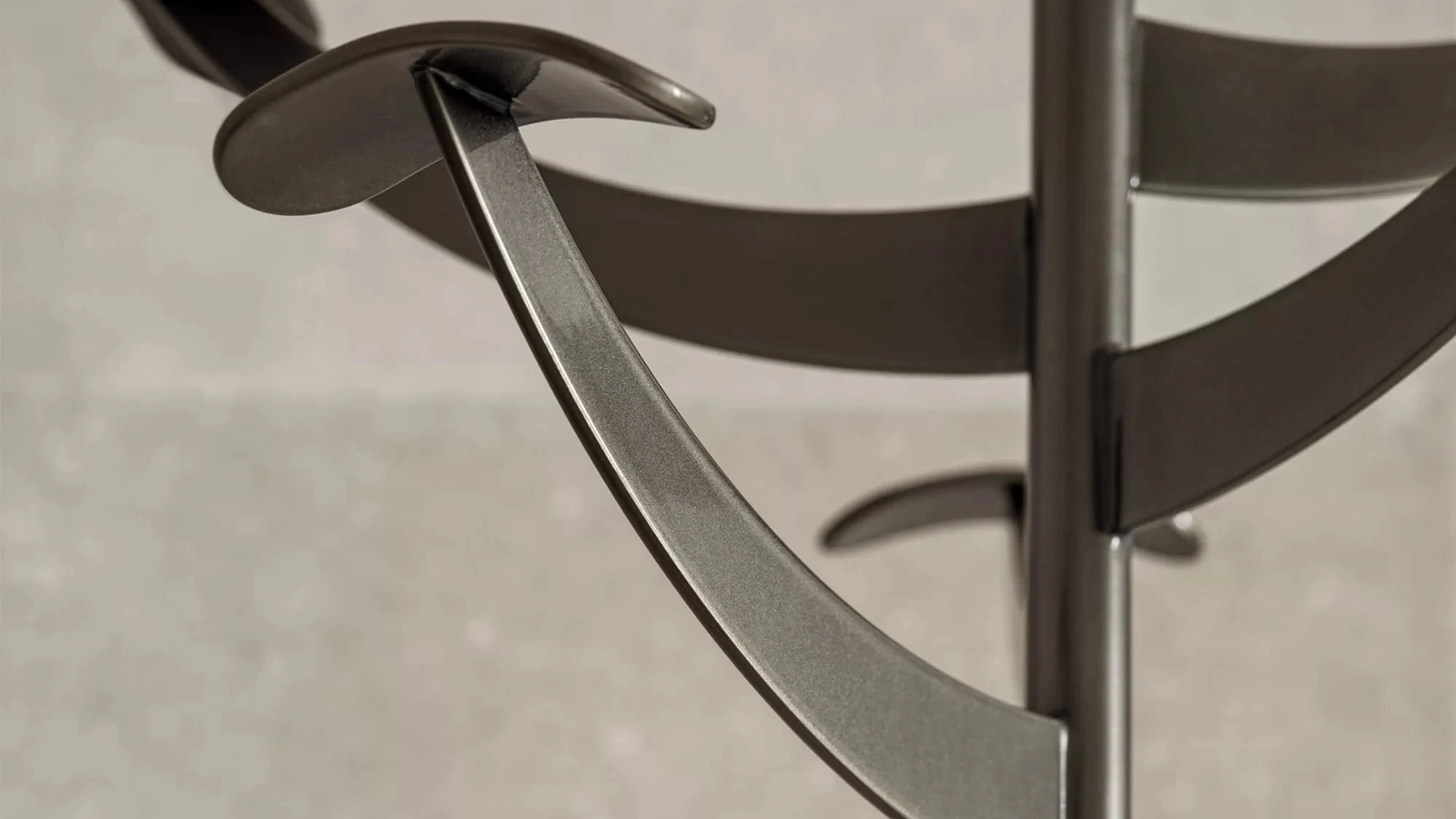 Appendiabiti Battista in acciaio laccato di Bontempi