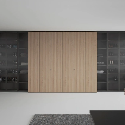 Armadio Freedhome Apertura Totale 50 Canneté in rovere e vetro di Caccaro