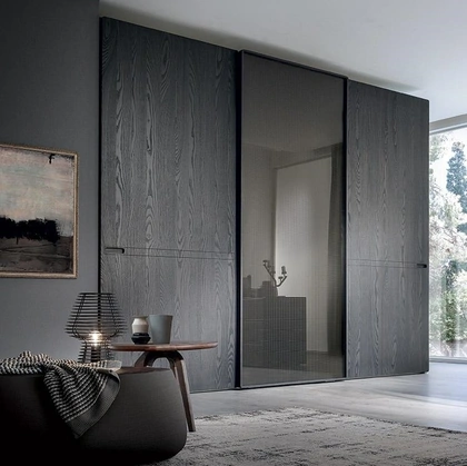 Armadio con ante scorrevoli Comp 314 in legno e vetro di Mobilgam