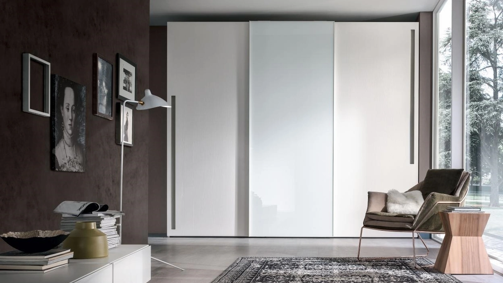 Armadio con ante scorrevoli in legno laccato e laccato lucido Comp 316 di Mobilgam