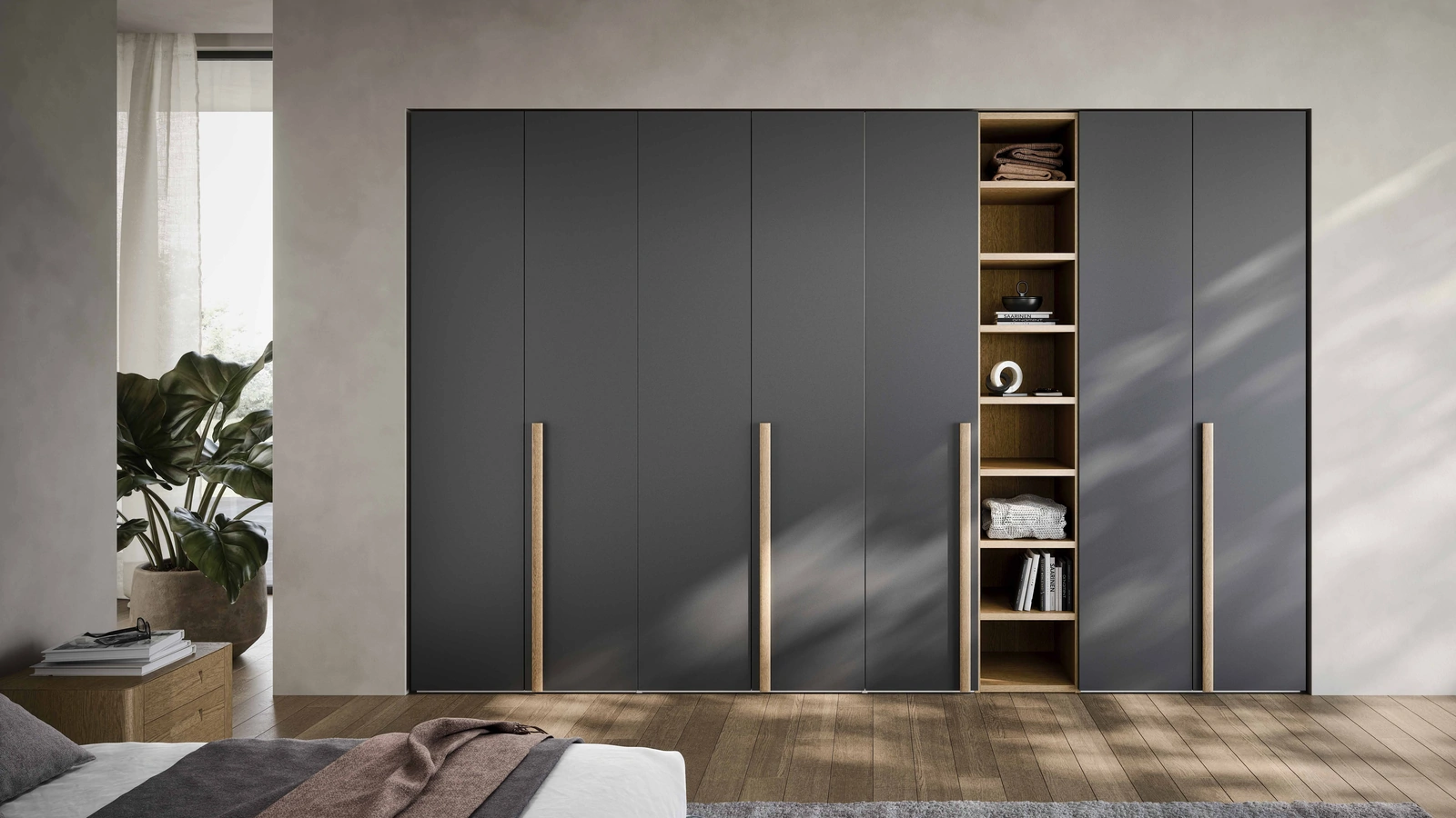 Armadio a incasso con ante battenti Thick in laccato con maniglie in legno di Novamobili