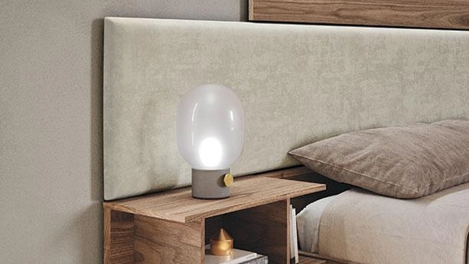 Comodino Scarabeo in frassino di Mobilgam