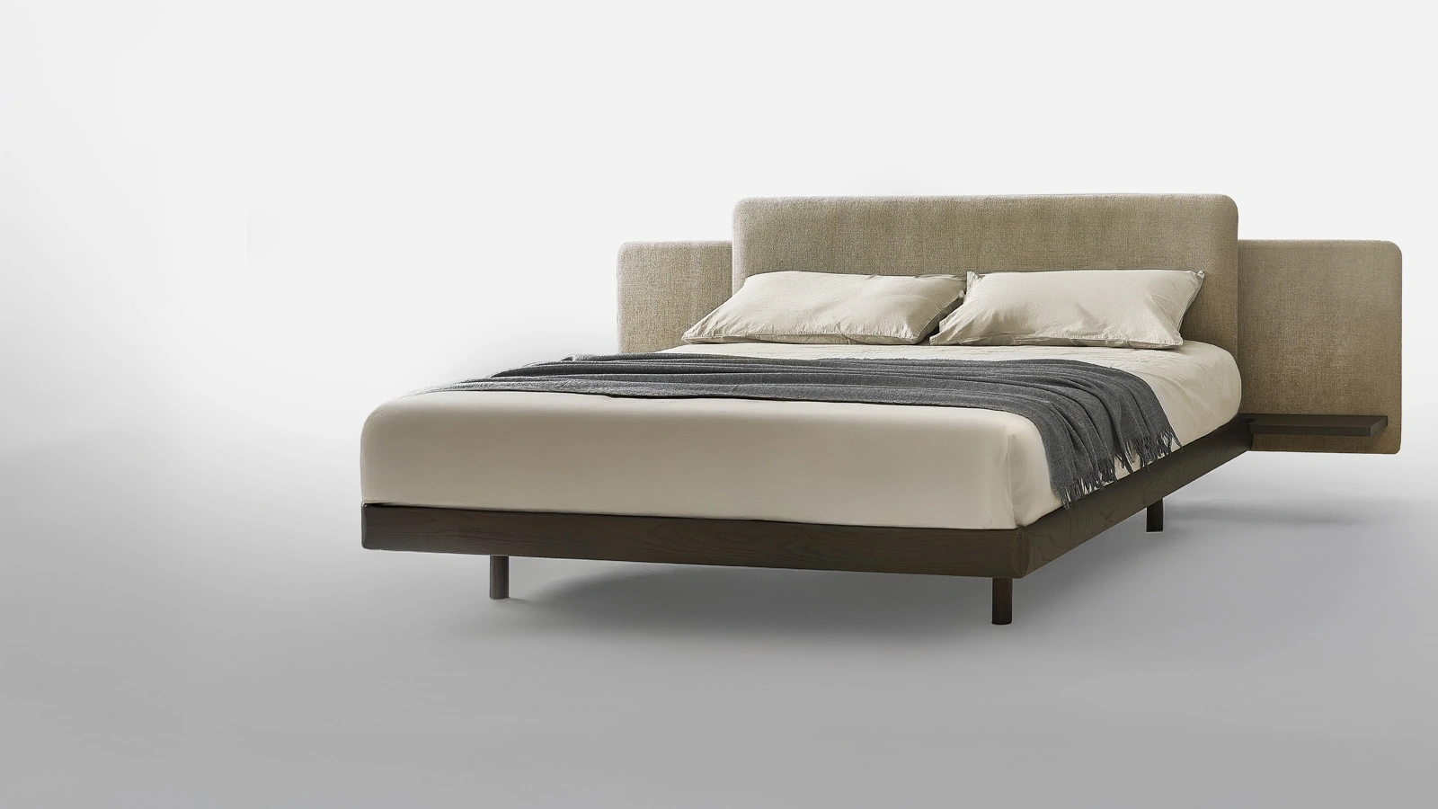 Letto matrimoniale Eos di Pianca