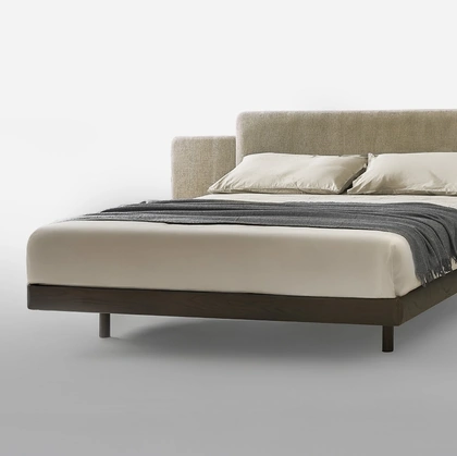 Letto matrimoniale Eos di Pianca