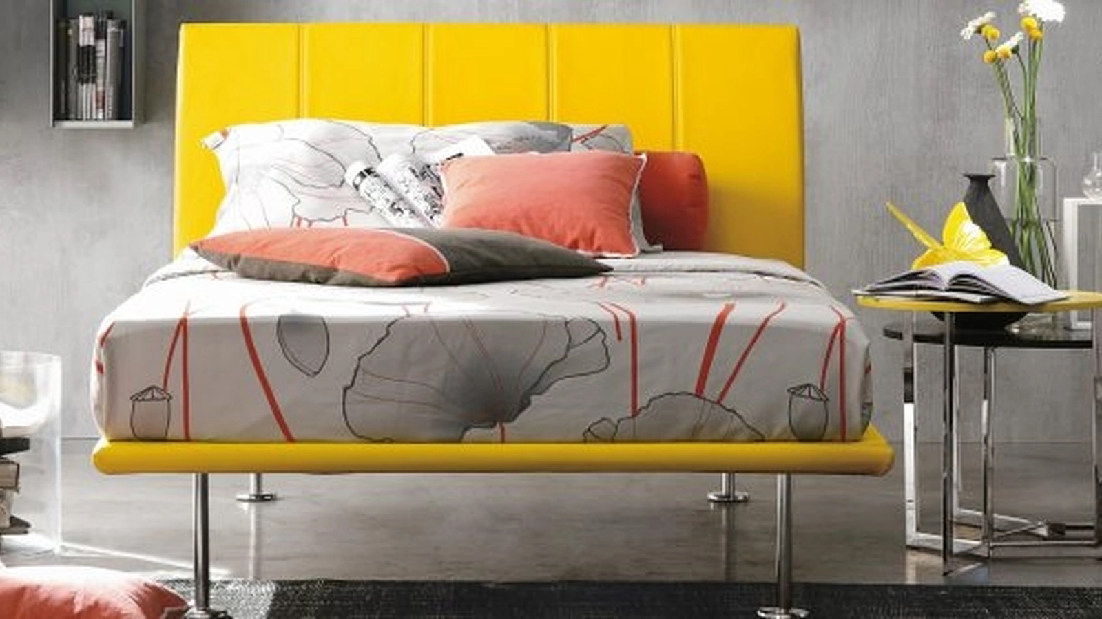 Letto singolo in ecopelle con testiera Seven di Tomasella