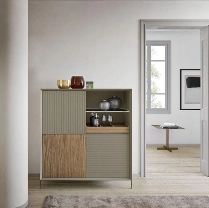 Madia Horizon Zen 1032 in frassino laccato e noce di Mobilgam