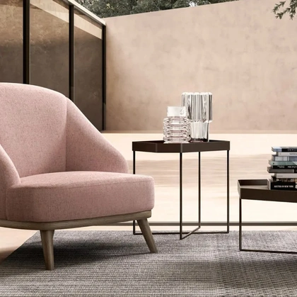 Poltroncina in tessuto Tania di Doimo Salotti