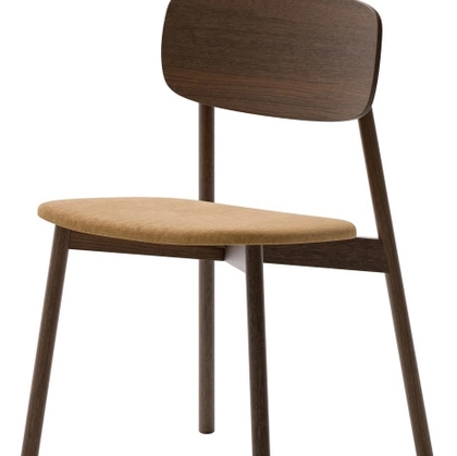 Sedia Alessia in frassino con seduta imbottita di Veneta Cucine