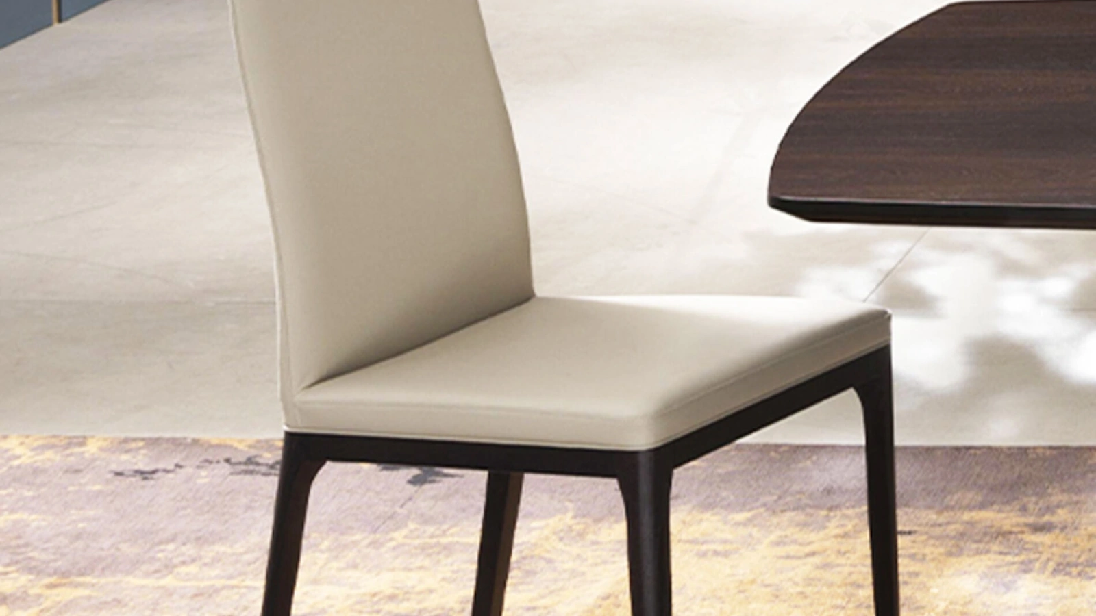 Sedia in pelle Angy di Riflessi