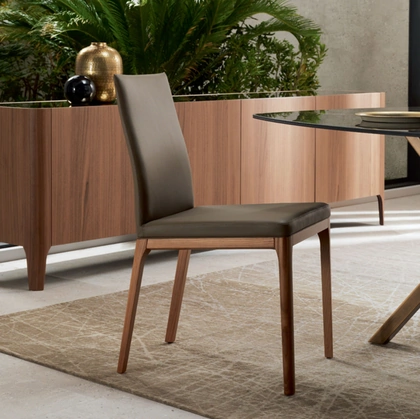 Sedia in pelle Angy di Riflessi