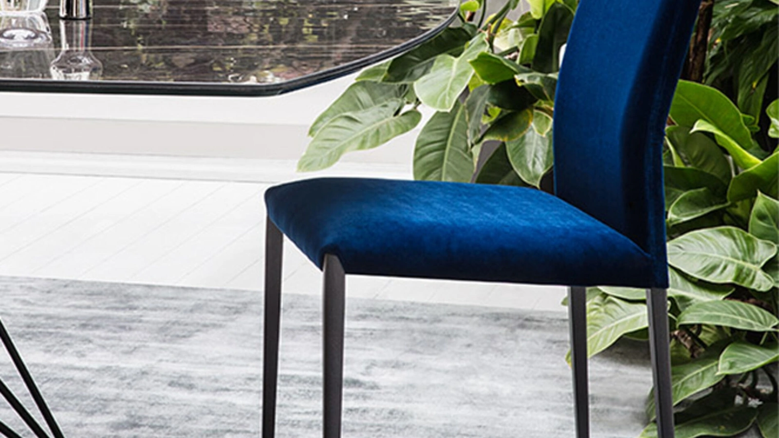 Sedia Aurora in tessuto imbottito di Riflessi