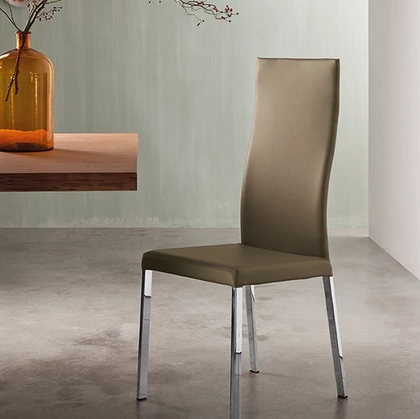 Sedia Denise Flex in pelle con schienale alto di Riflessi