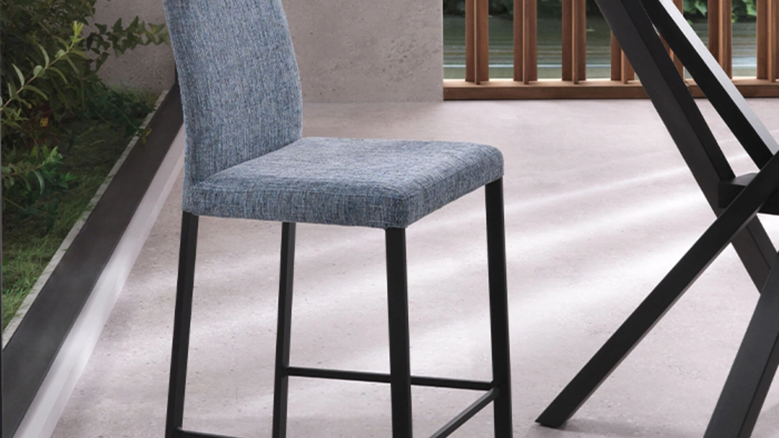 Sgabello Denise Flex in tessuto di Riflessi