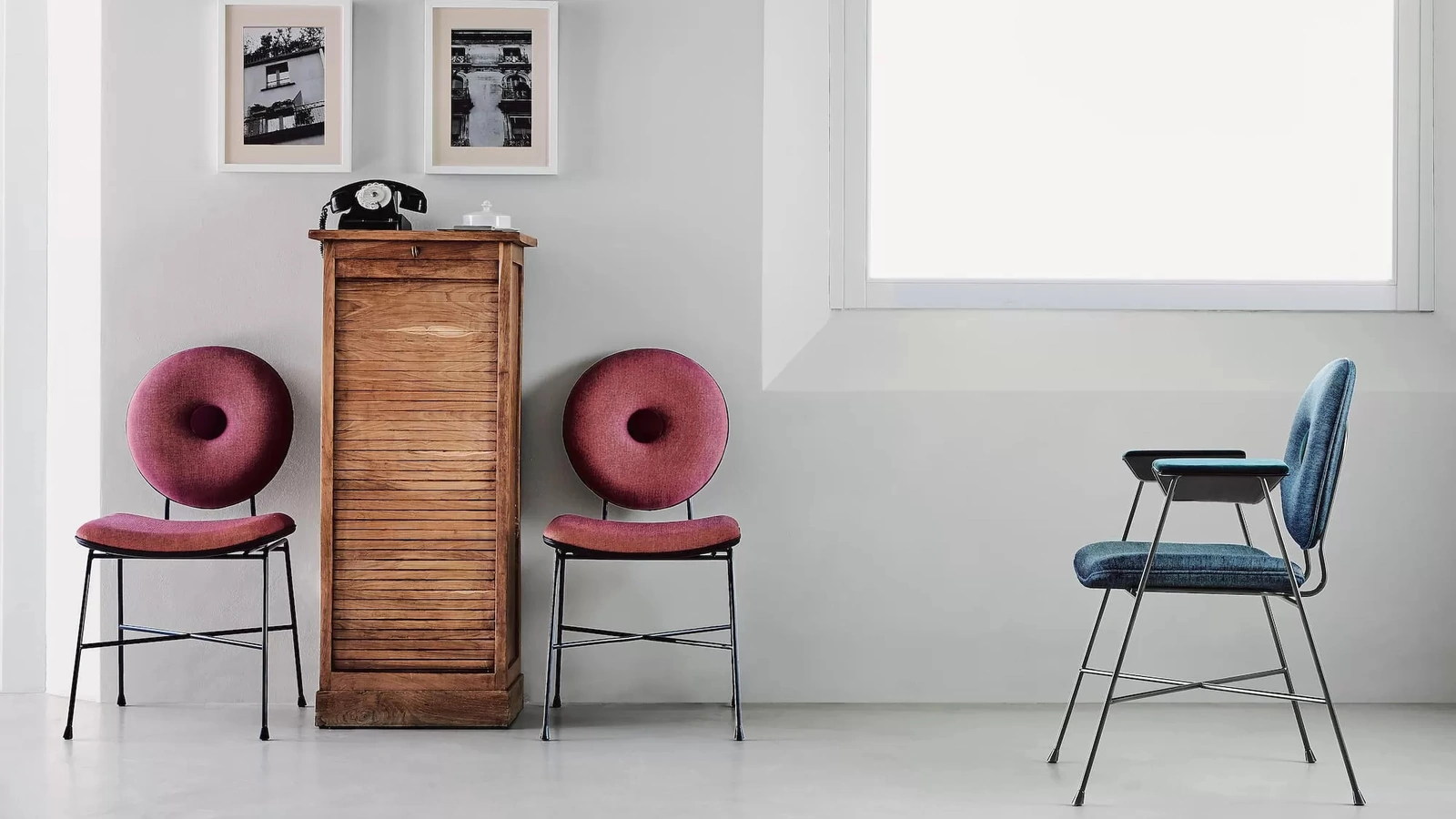 Sedia con o senza braccioli Penelope in tessuto imbottito e struttura in acciaio di Bontempi