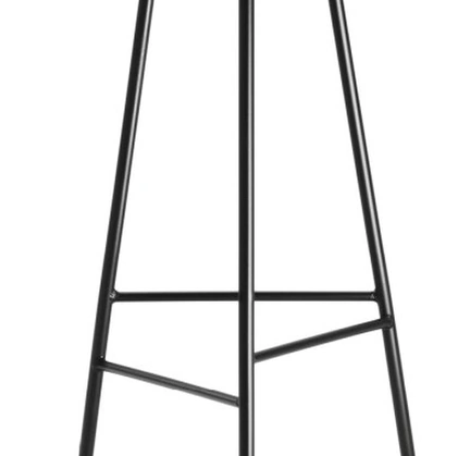 Sgabello Trinity in frassino laccato con struttura in metallo verniciato di Veneta Cucine