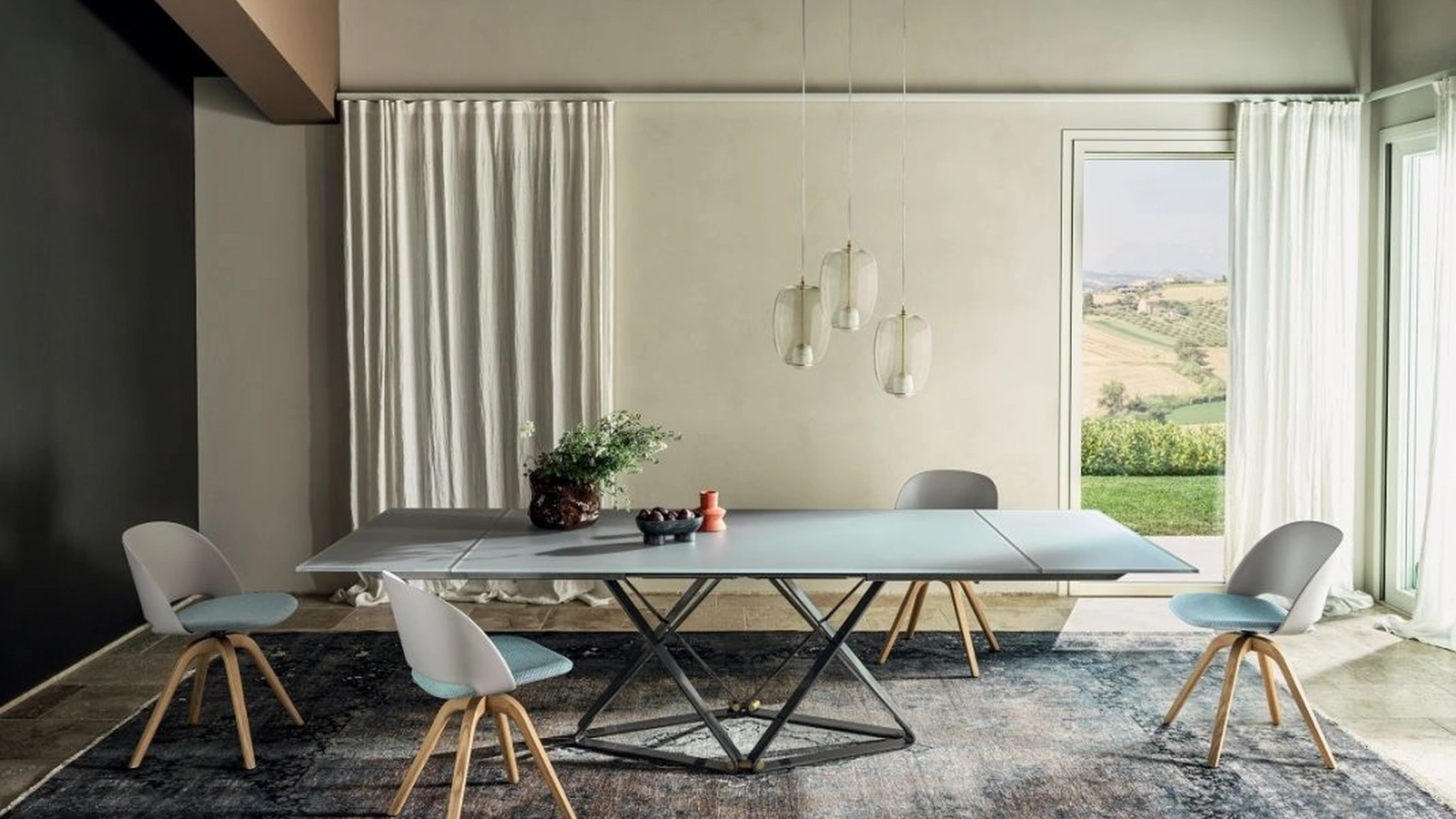 Tavolo allungabile Delta in cristallo di Bontempi