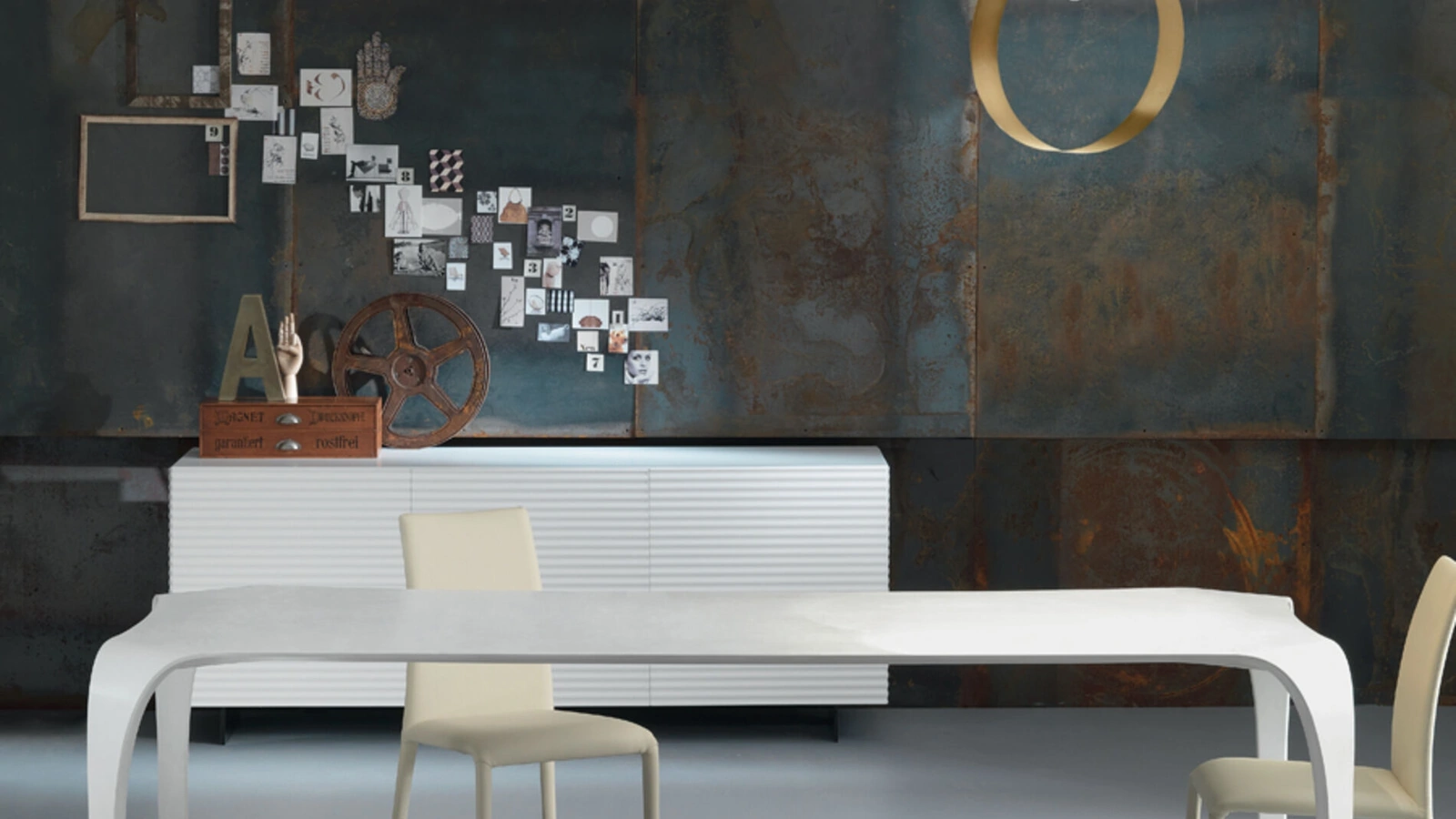 Tavolo Unico in Tecnoril di Riflessi