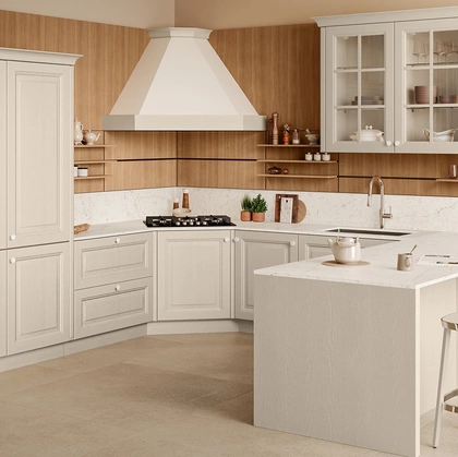 Cucina Classica con penisola Pavese 01 in Frassino laccato e Noce di Veneta Cucine